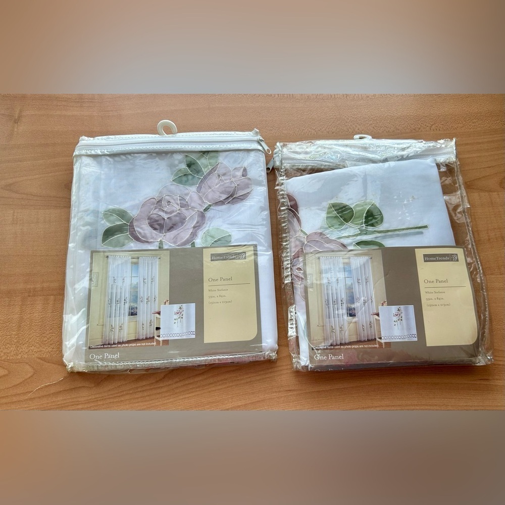 New curtain panels Home trend brand 59 x 84 flowers lot of 2